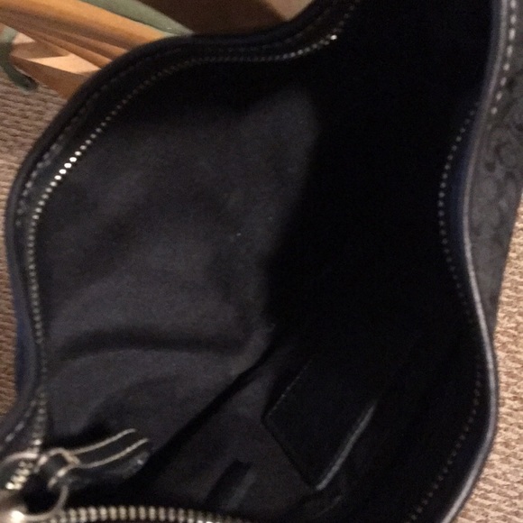 Coach purse - Picture 4 of 4